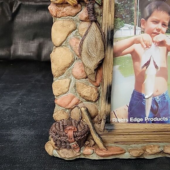 New-Rivers Edge Fieldstone Picture Frame Fly Fishing, and Santa fishing bundle - Picture 6 of 12